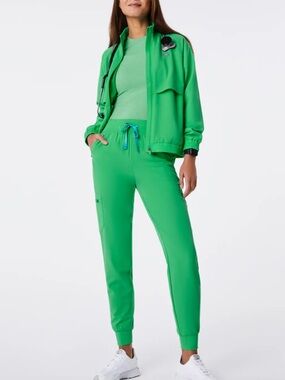 Figs Women's Emerald Zamora High-Waisted Jogger Scrub Pants Size Tall Large